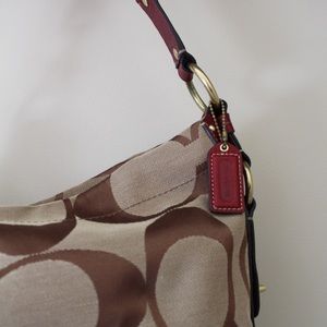 COACH large signature shoulder bag!